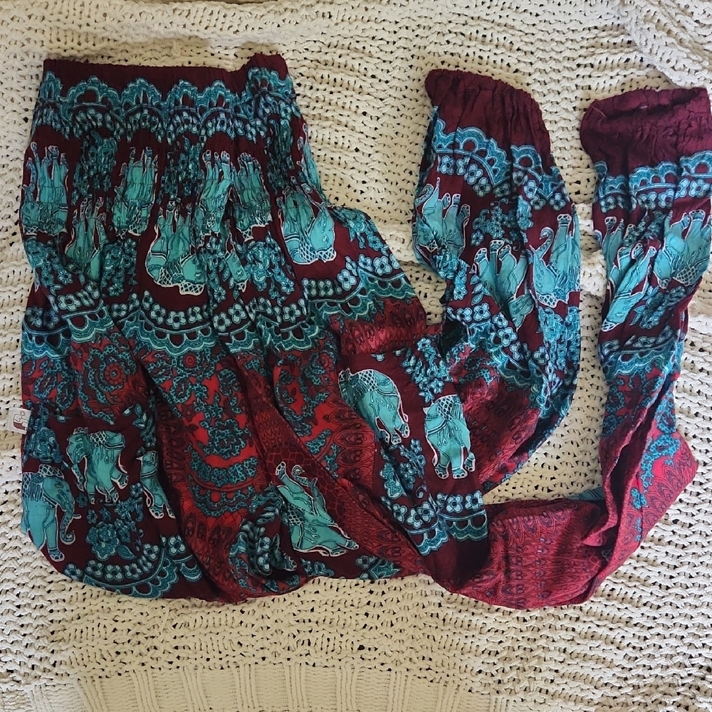 The Elephant Harem Pants Small